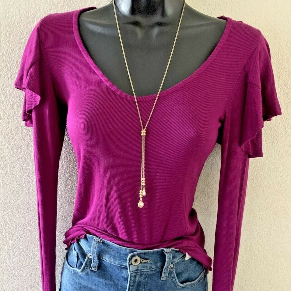 FREE People Top Size xs WE THE Long Sleeve Purple Berry ON REWIND Ribbed Ruffle